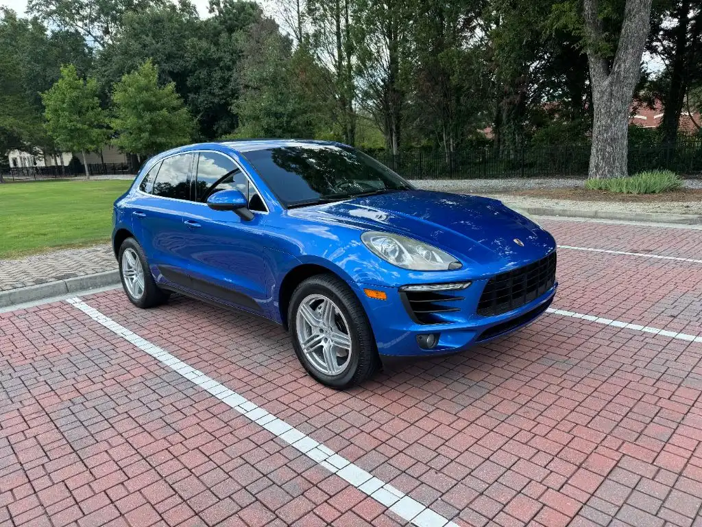 2015 Porsche Macan S's photo