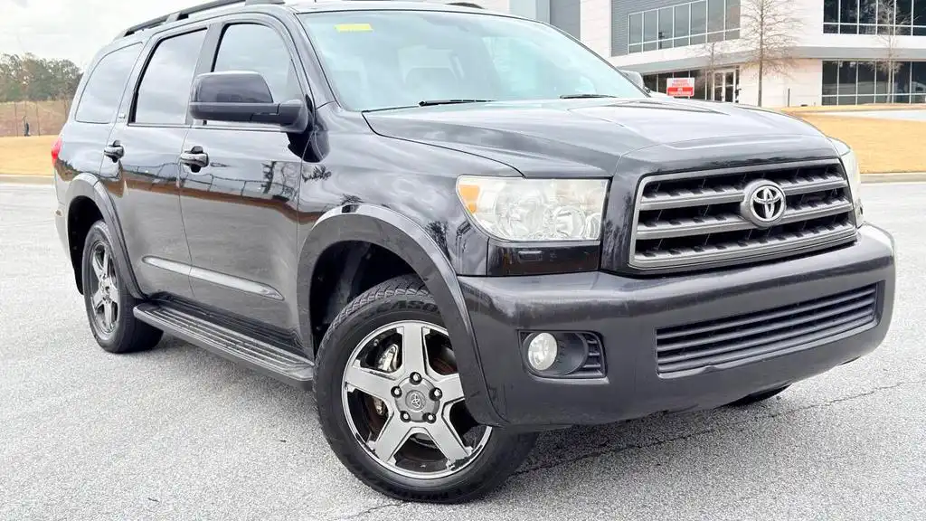 2012 Toyota Sequoia 5.7 Auto SR5's photo