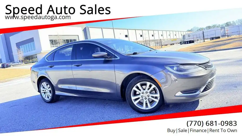 2016 Chrysler 200 Limited's photo