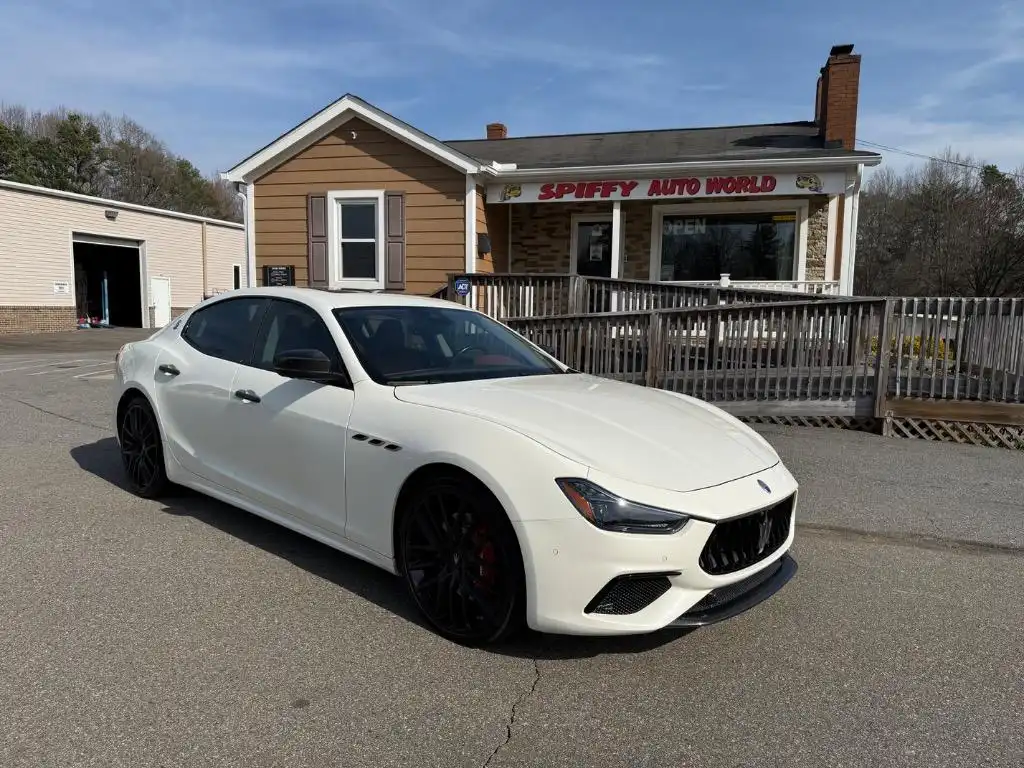 2020 Maserati Ghibli S Q4 GranSport's photo