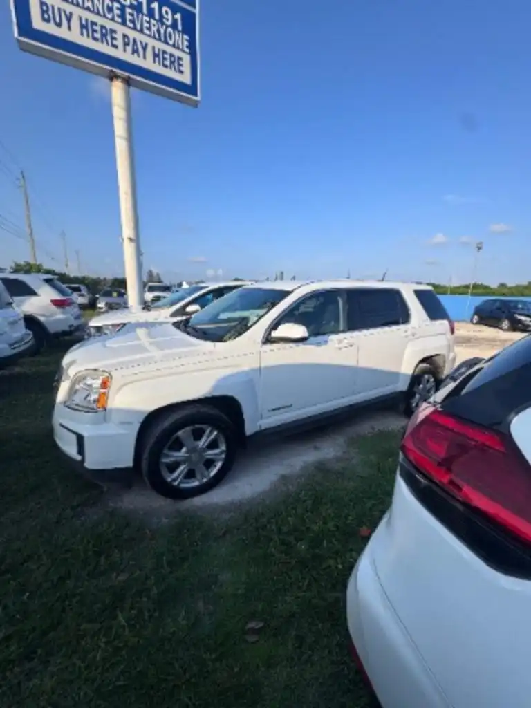 2017 GMC Terrain FWD SLE-1's photo