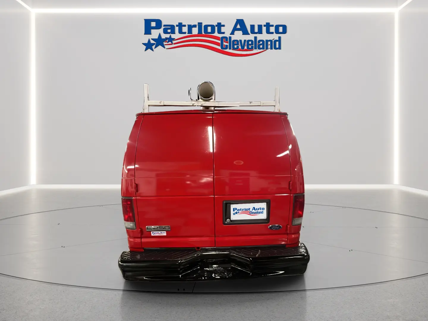 2010 Ford E-Series E-250 Extended photo 5