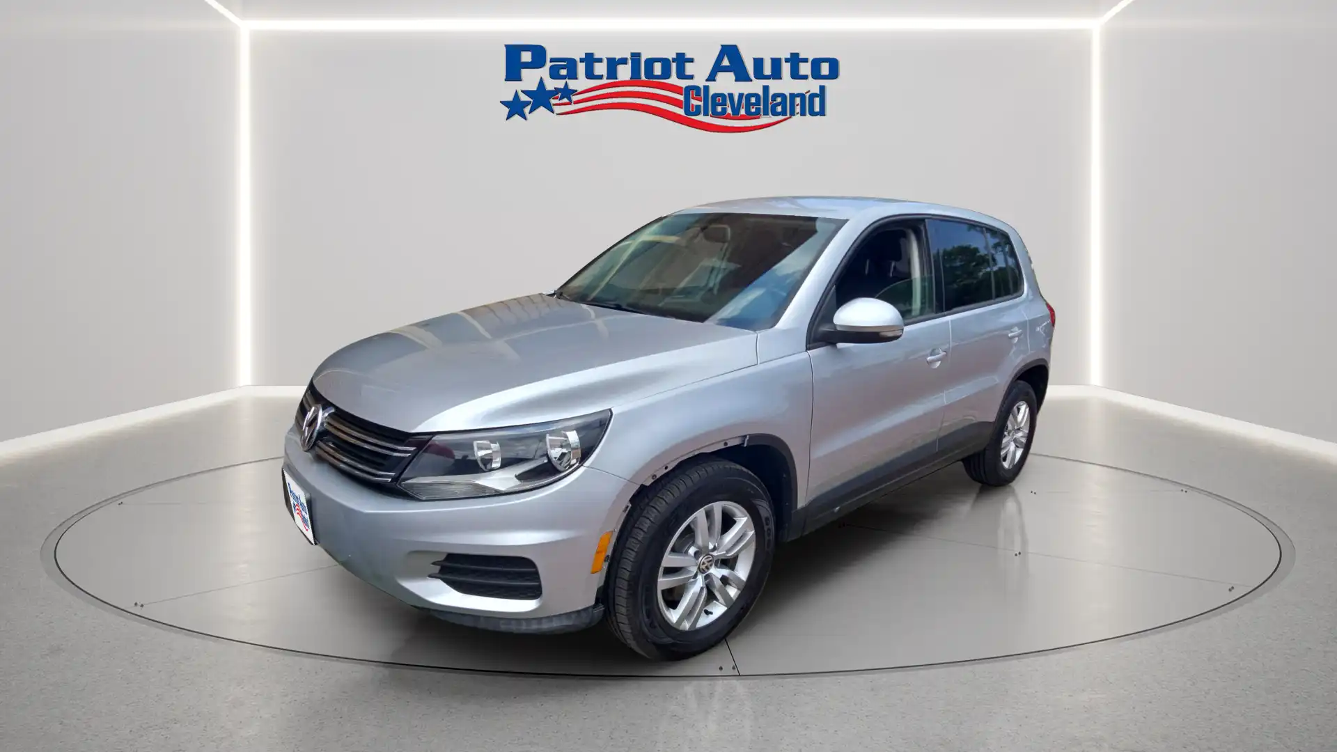 2014 Volkswagen Tiguan 2.0T S Auto's photo