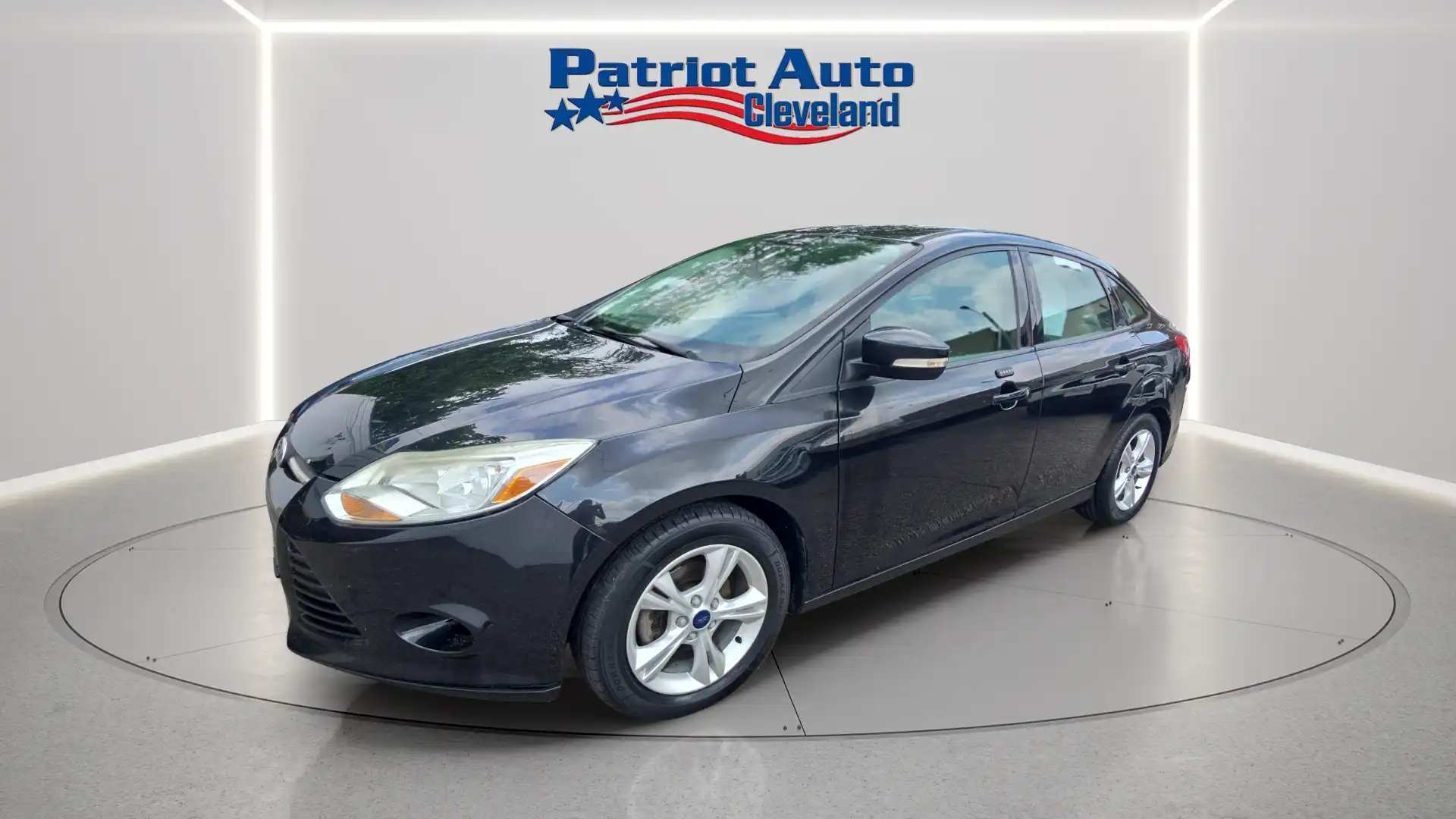 2014 Ford Focus Sedan SE's photo