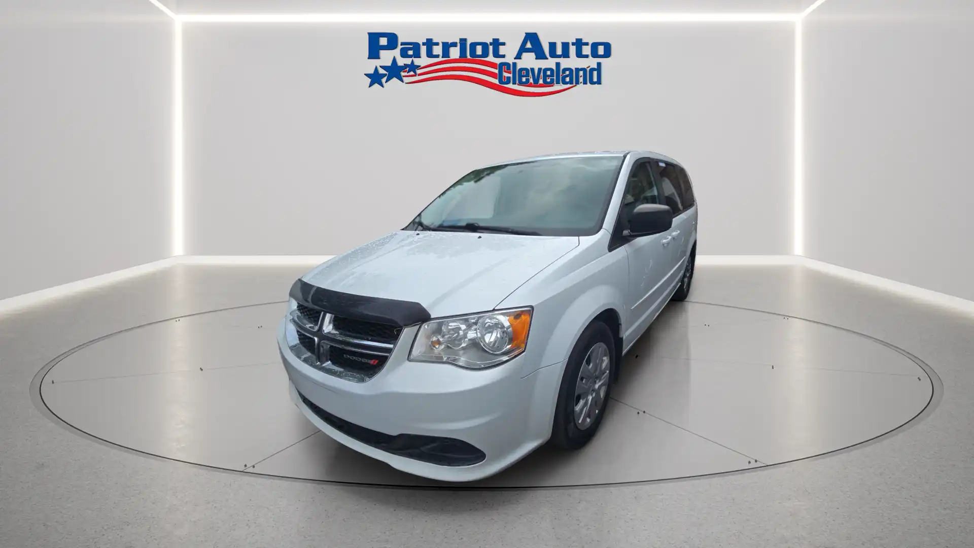 2017 Dodge Grand Caravan SE's photo