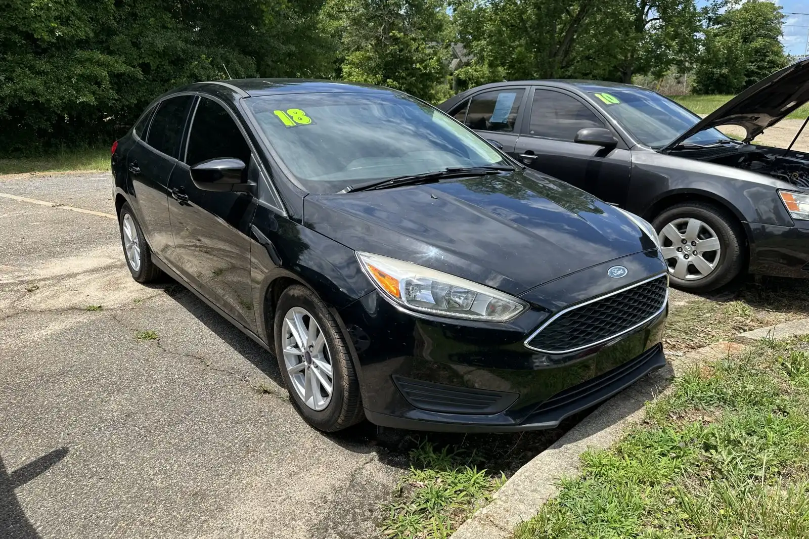 2018 Ford Focus Sedan SE's photo