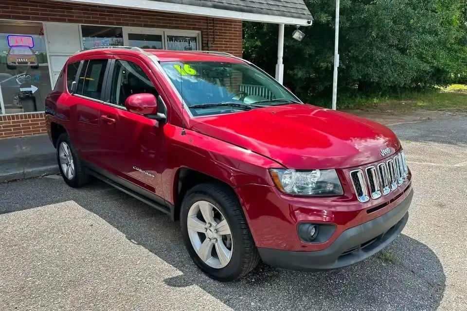 2016 Jeep Compass Latitude 4X4's photo