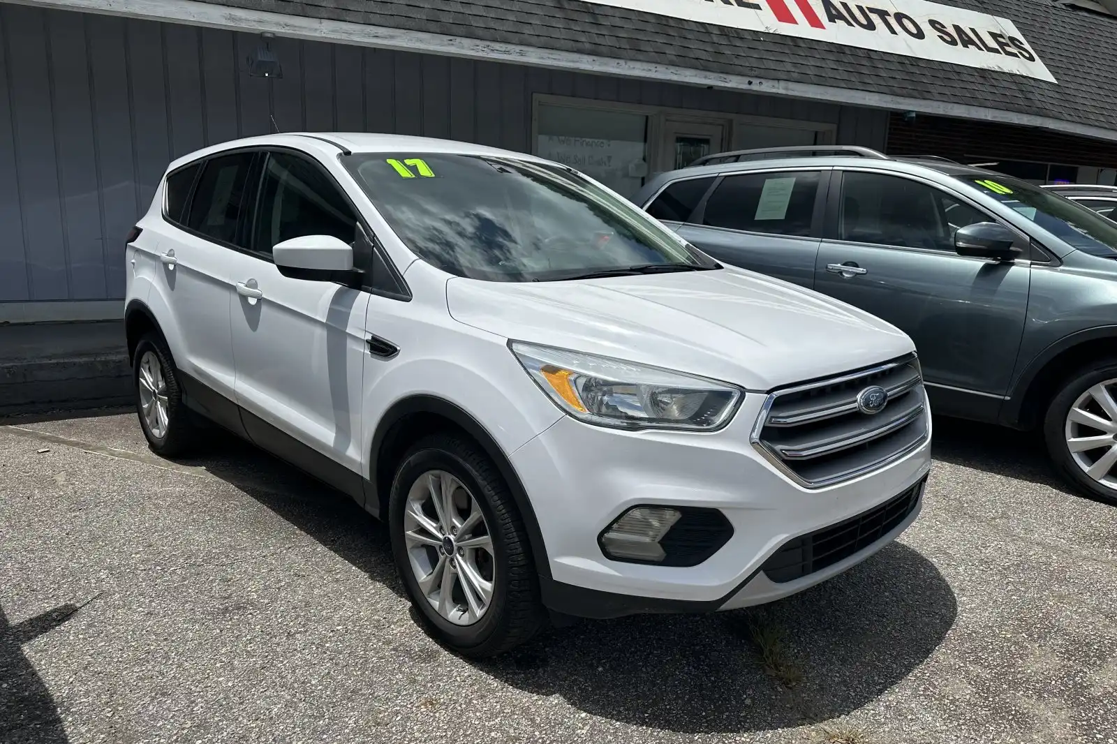 2017 Ford Escape SE 4WD's photo