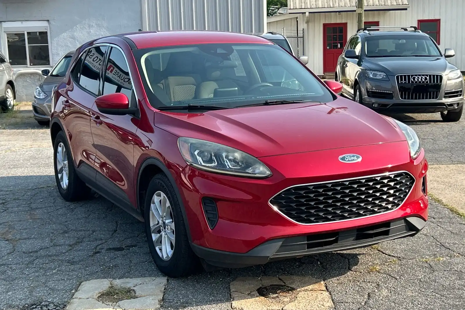 2020 Ford Escape SE FWD's photo