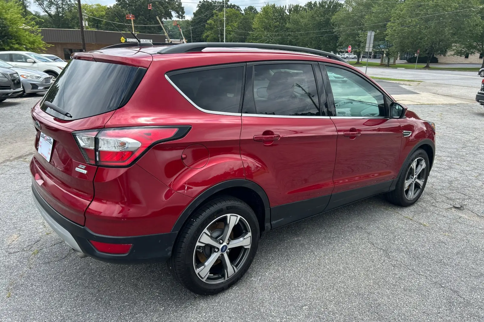 2017 Ford Escape SE photo 3