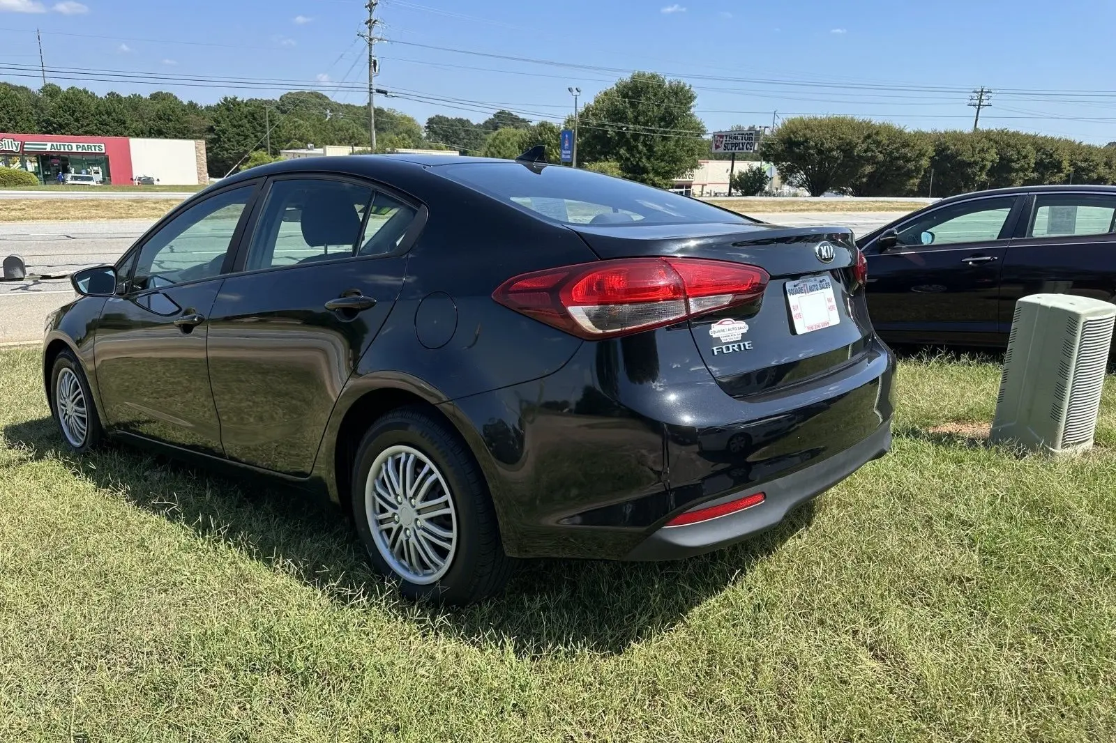 2017 Kia Forte LX Auto photo 4