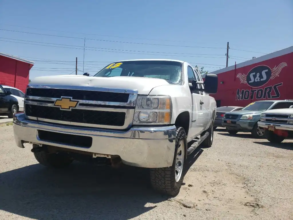 2013 Chevrolet Silverado HD Work Truck 4X4 Extended Cab DRW's photo