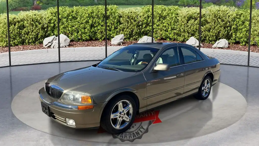 2002 Lincoln LS V8 AT Premium's photo