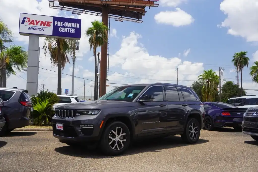 2023 Jeep Grand Cherokee Limited 4x4's photo