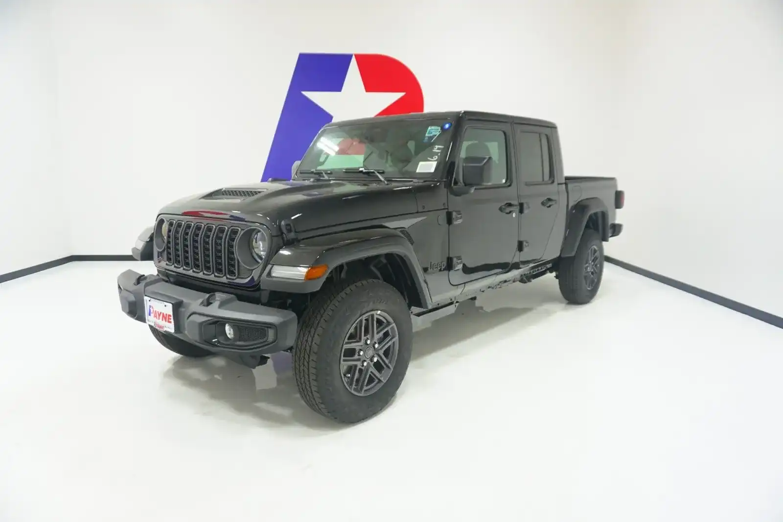2026 Jeep Gladiator Sport S Auto's photo