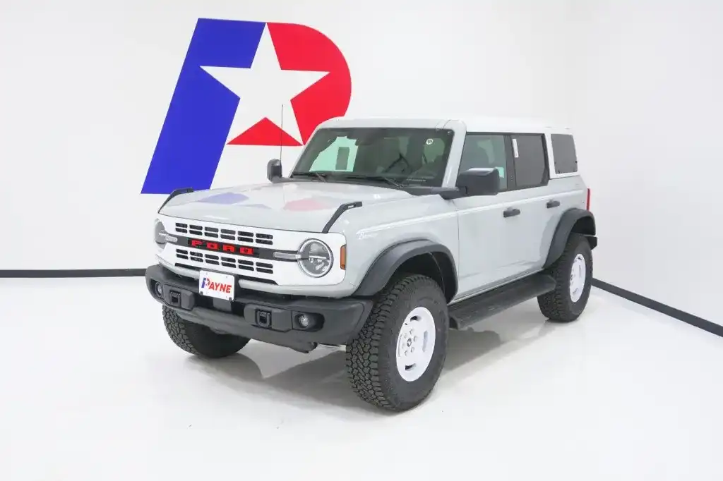 2026 Ford Bronco Heritage Edition 4x4's photo