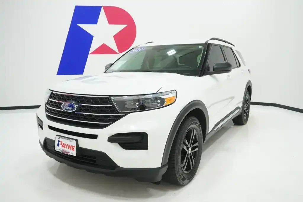 2024 Ford Explorer XLT RWD's photo