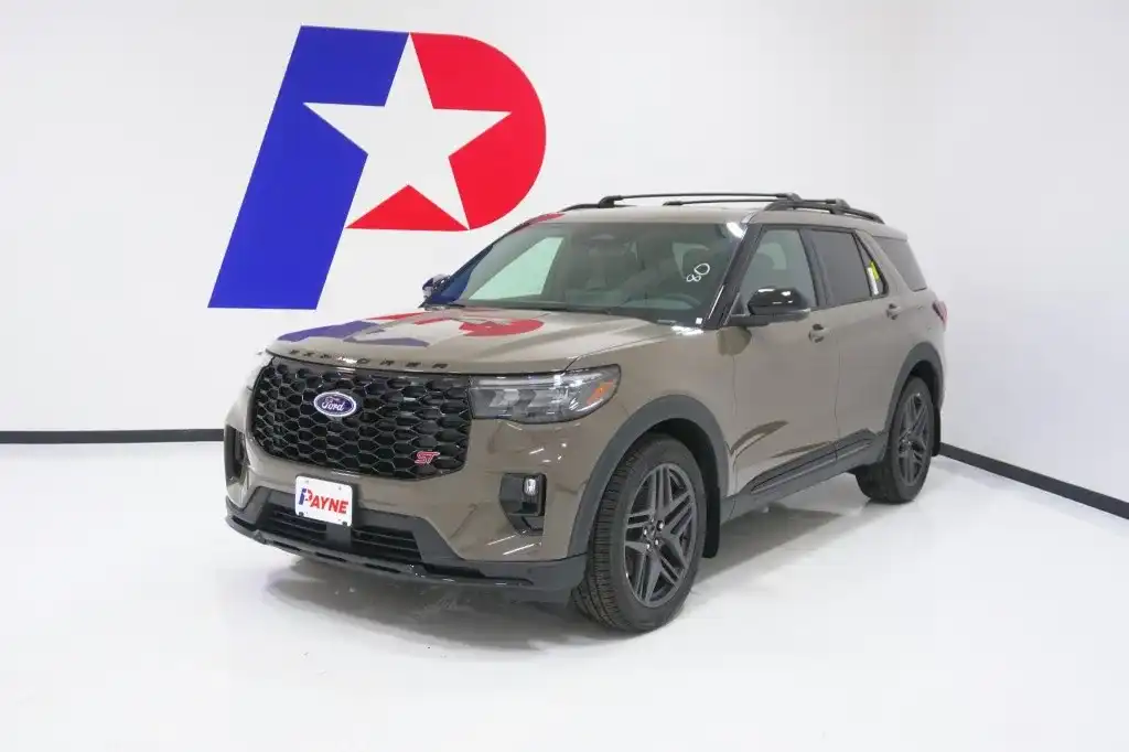 2026 Ford Explorer ST 4WD's photo