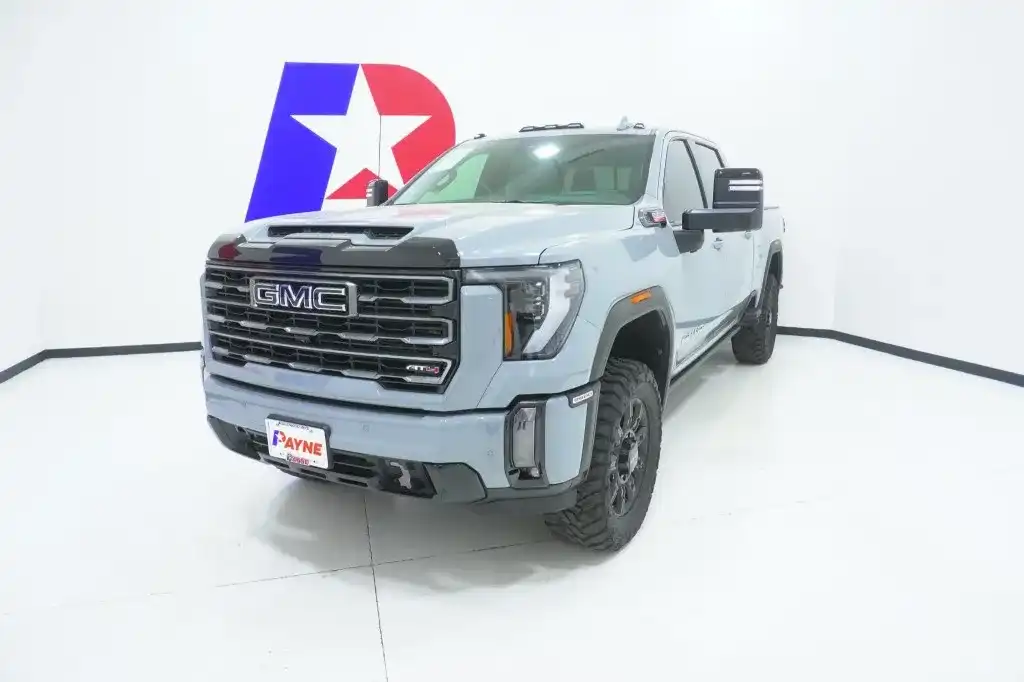 2024 GMC Sierra 4WD Crew Cab Standard Box AT4's photo