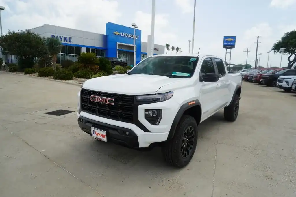 2026 GMC Canyon 2WD Elevation Crew Cab Short Box's photo