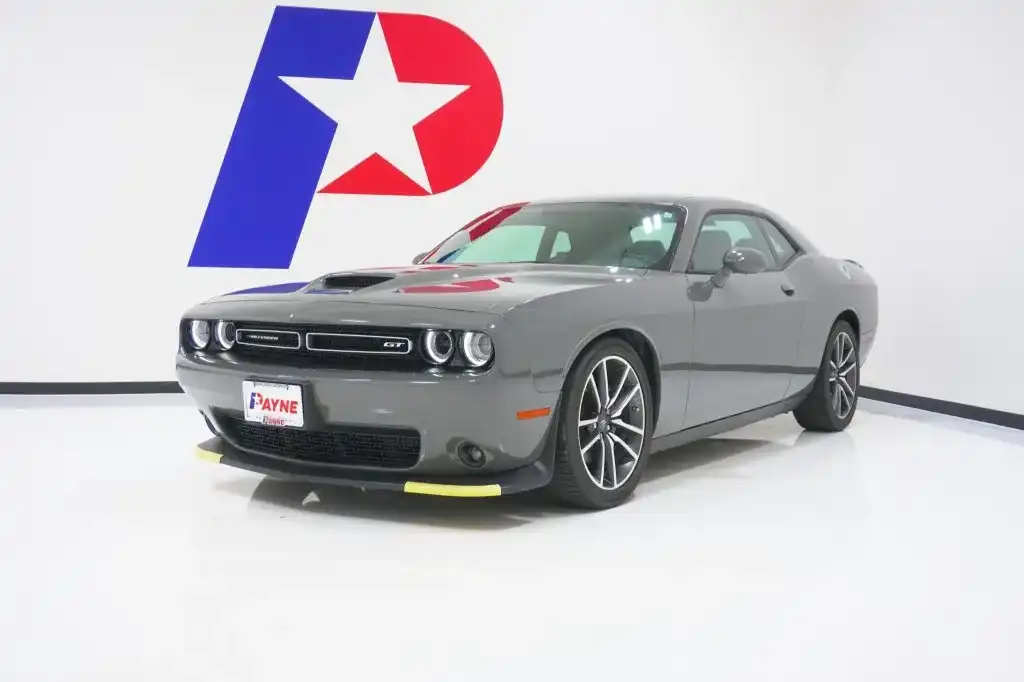 2023 Dodge Challenger GT Auto's photo