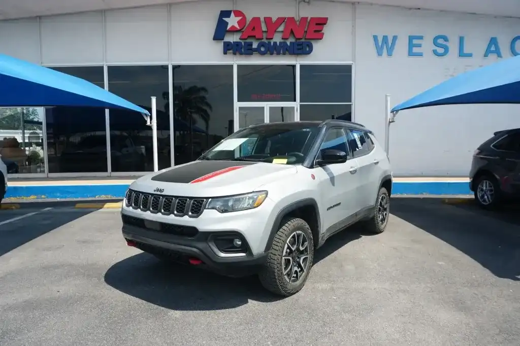 2025 Jeep Compass Trailhawk 4X4's photo