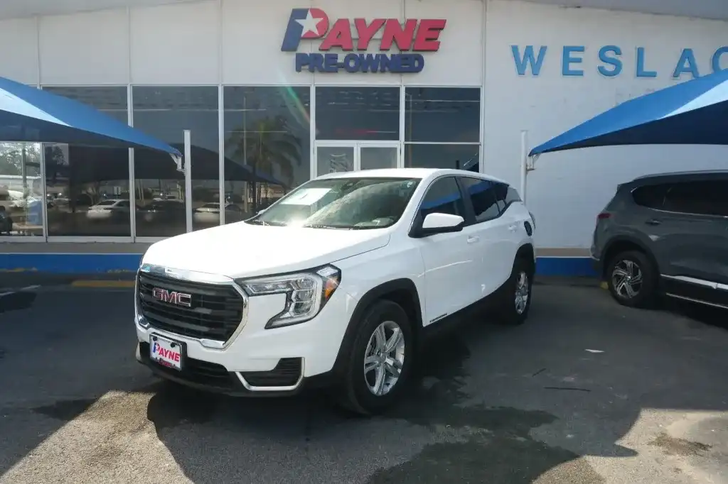 2024 GMC Terrain SLE FWD's photo