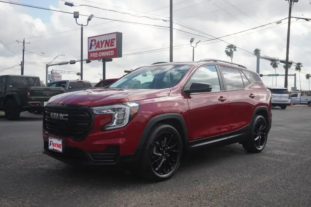 2023 GMC Terrain SLE FWD's photo