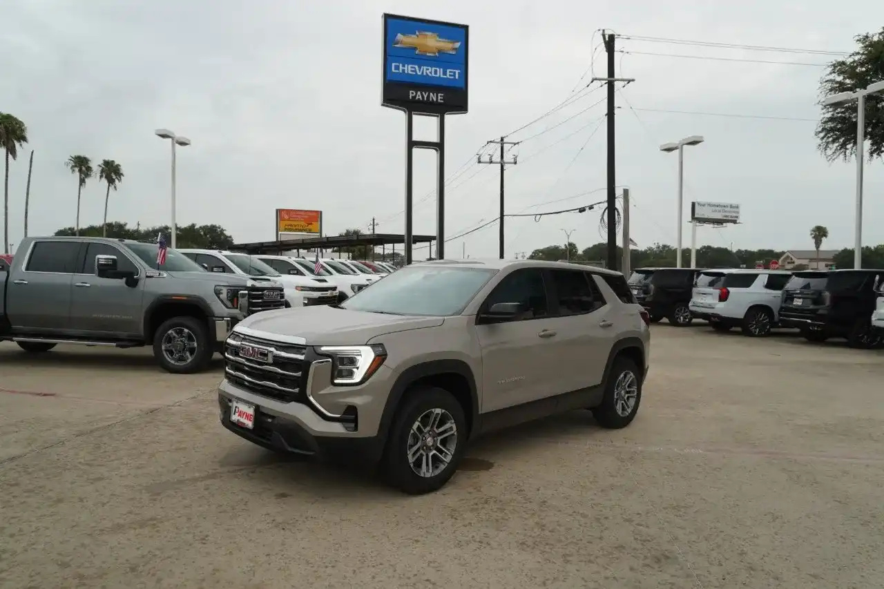 2026 GMC Terrain Elevation FWD's photo
