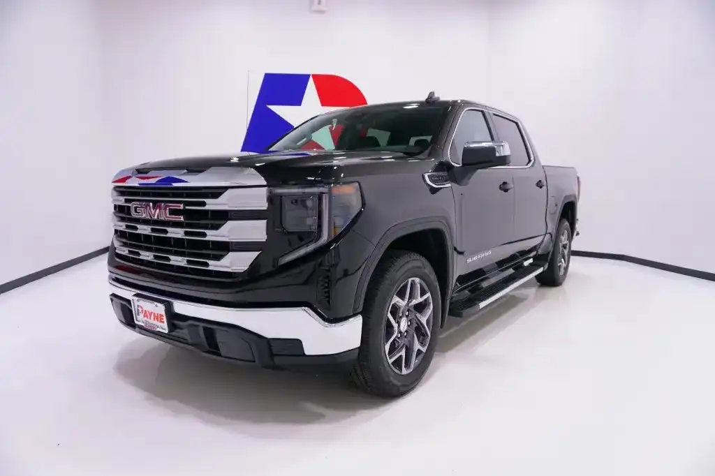 2026 GMC Sierra 2WD Crew Cab Short Box SLE's photo