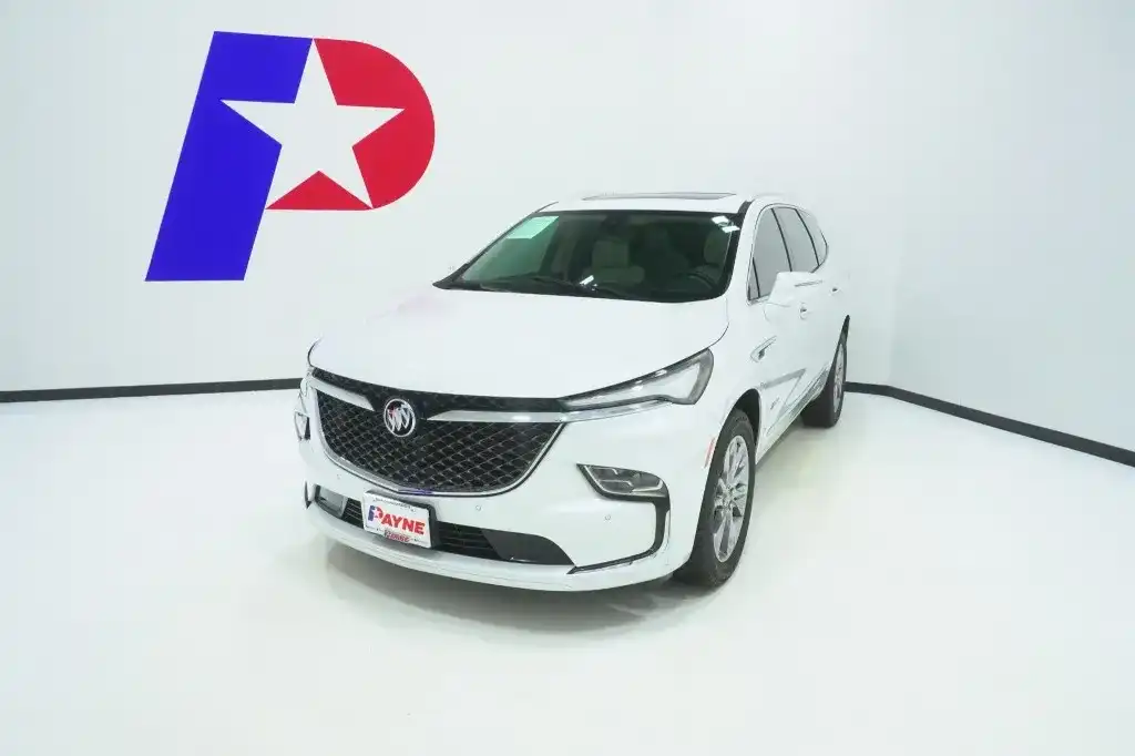 2024 Buick Enclave Avenir's photo
