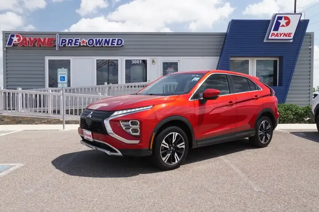 2024 Mitsubishi Eclipse Cross SE S-AWC's photo