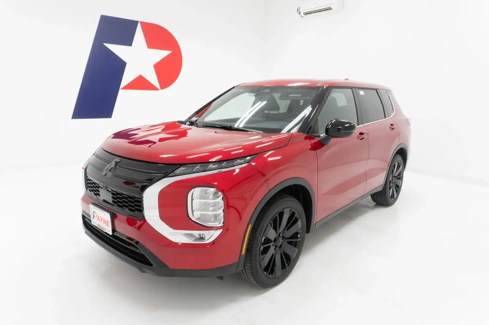 2026 Mitsubishi Outlander SE FWD's photo