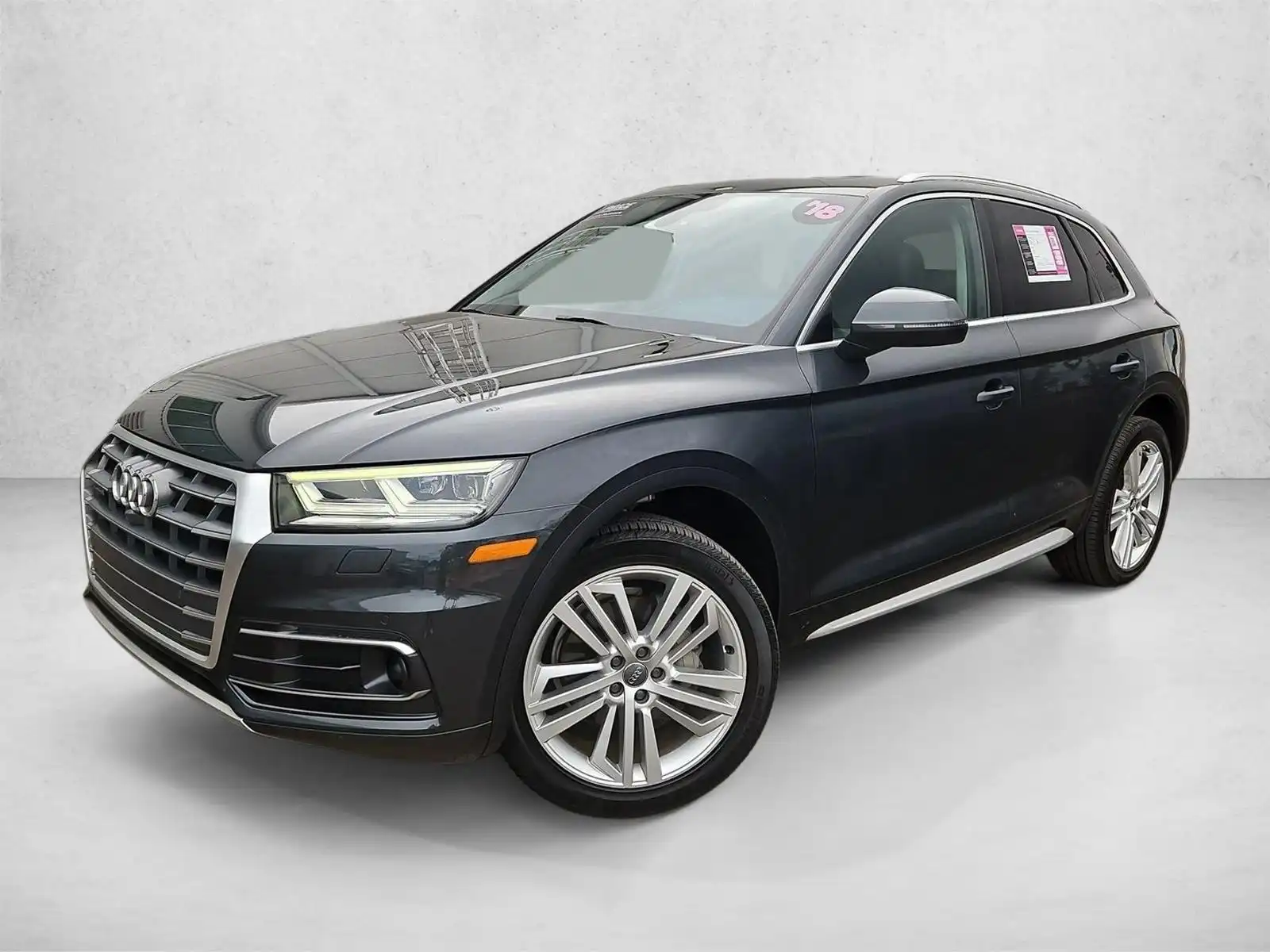 2018 Audi Q5 2.0T quattro S tronic Prestige's photo