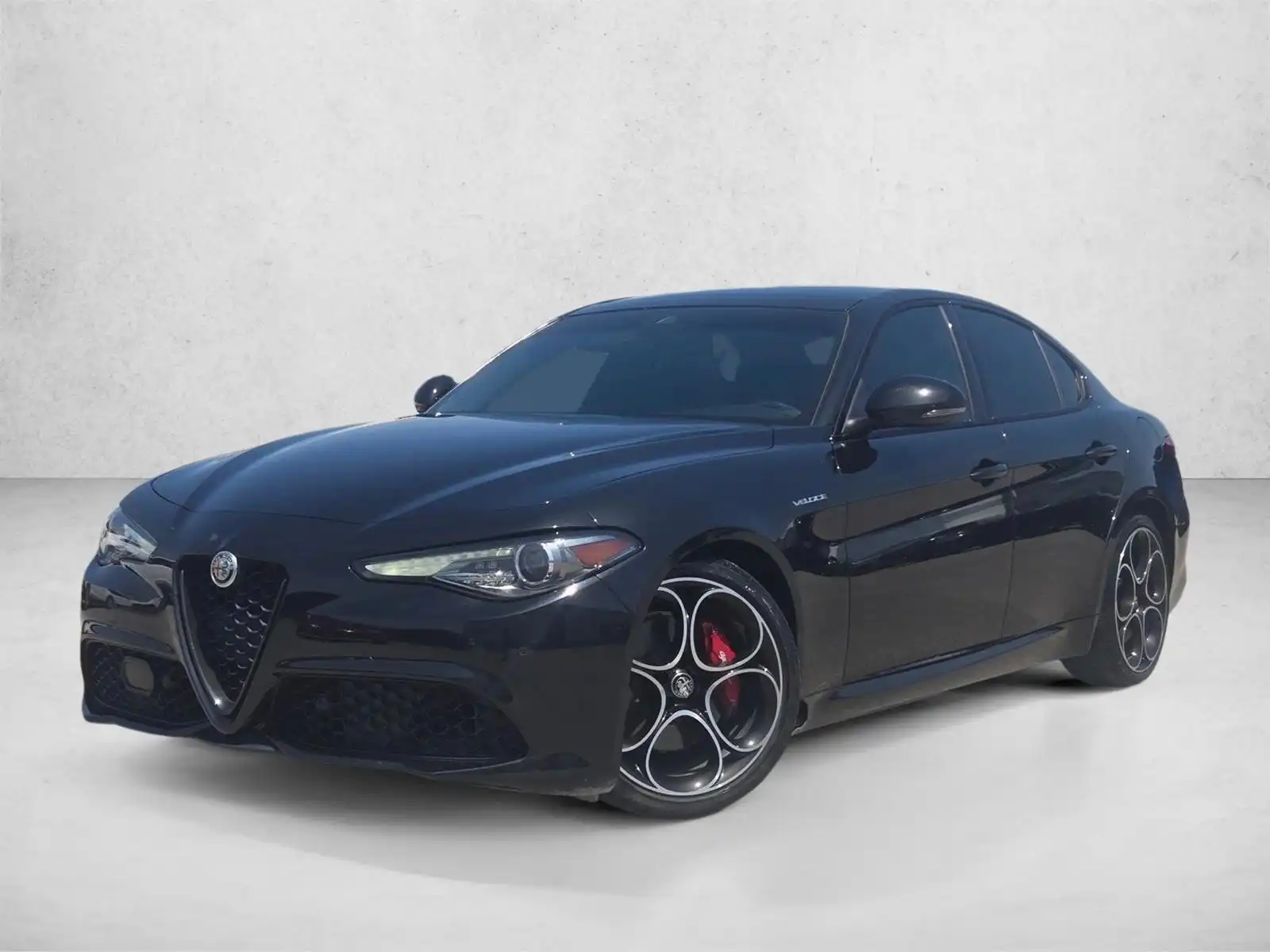 2023 Alfa Romeo Giulia Veloce RWD's photo