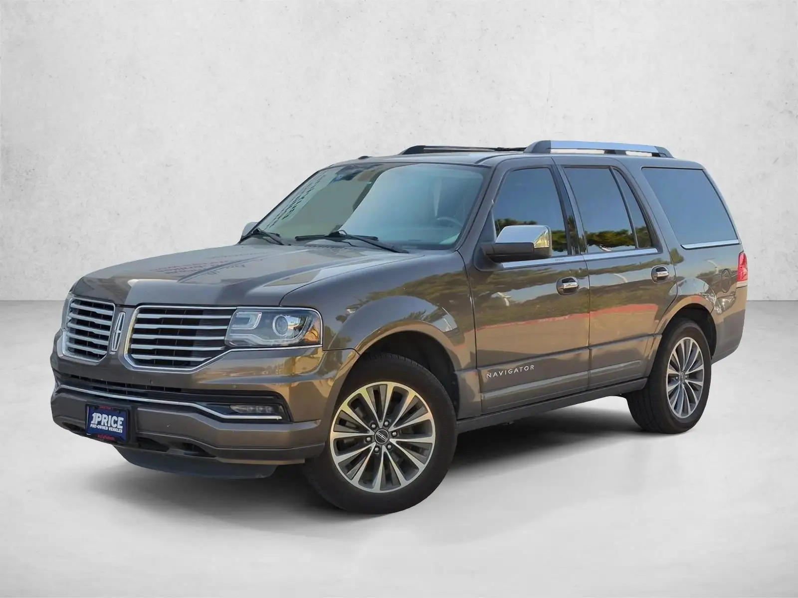 2017 Lincoln Navigator Select photo 1