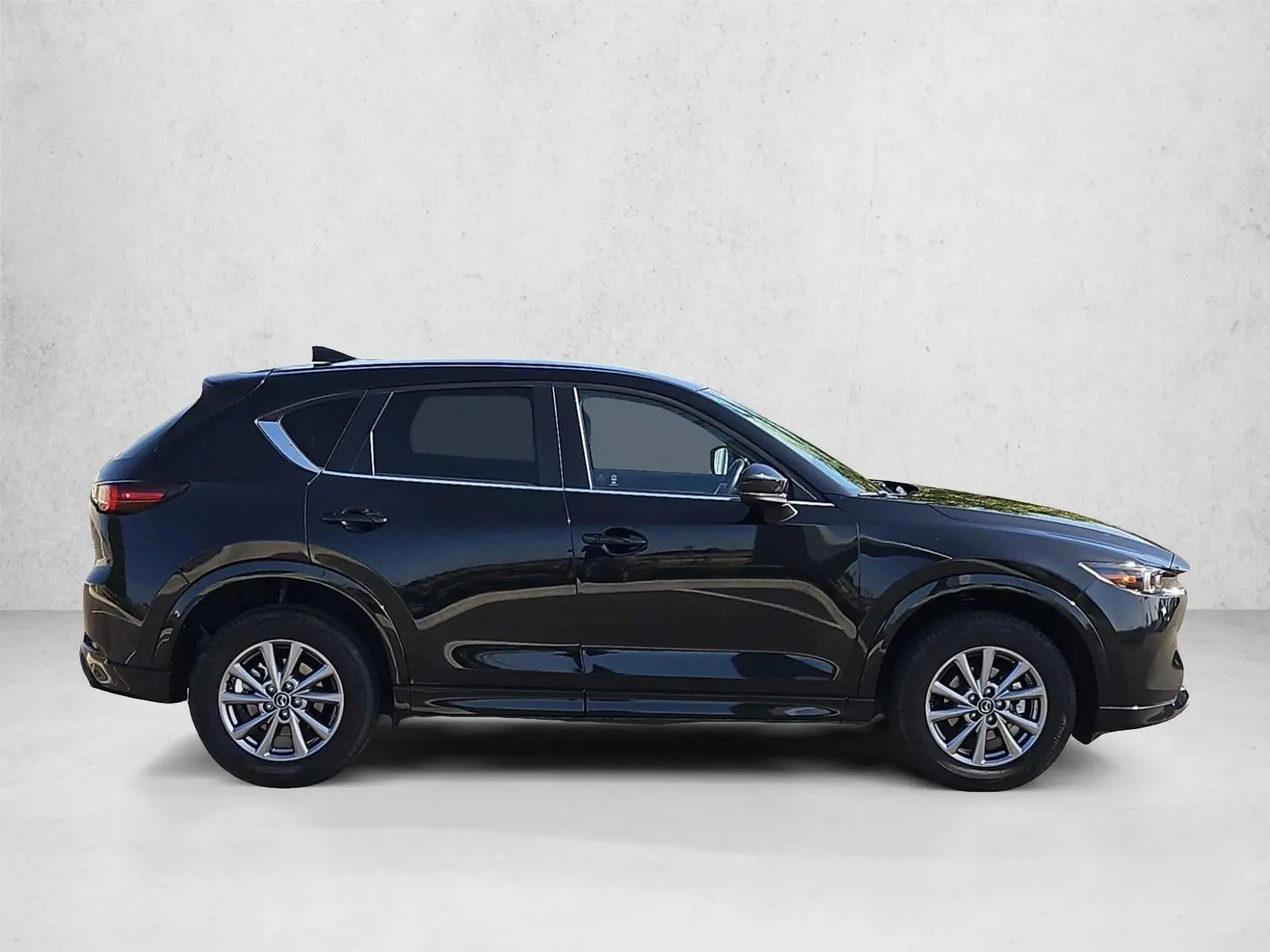 2025 Mazda CX-5 Select AWD Auto Package S photo 4