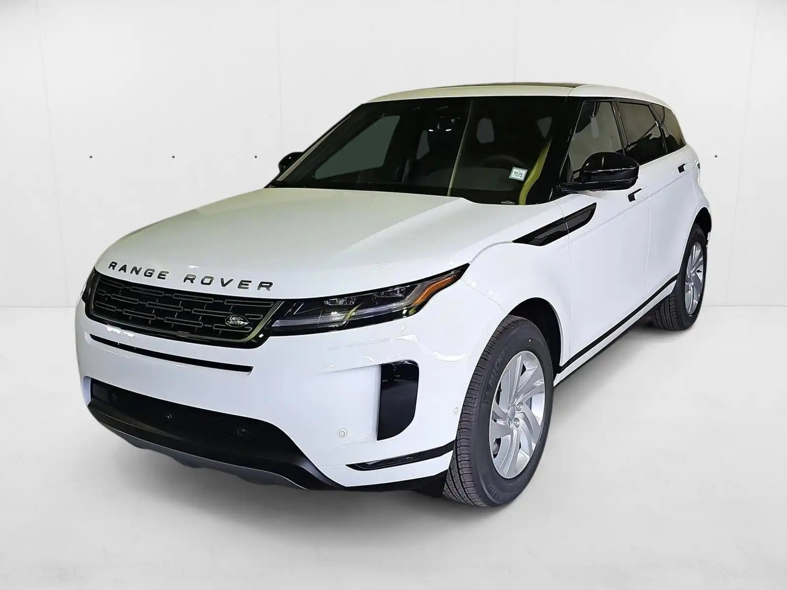 2026 Land Rover Range Rover Evoque S's photo