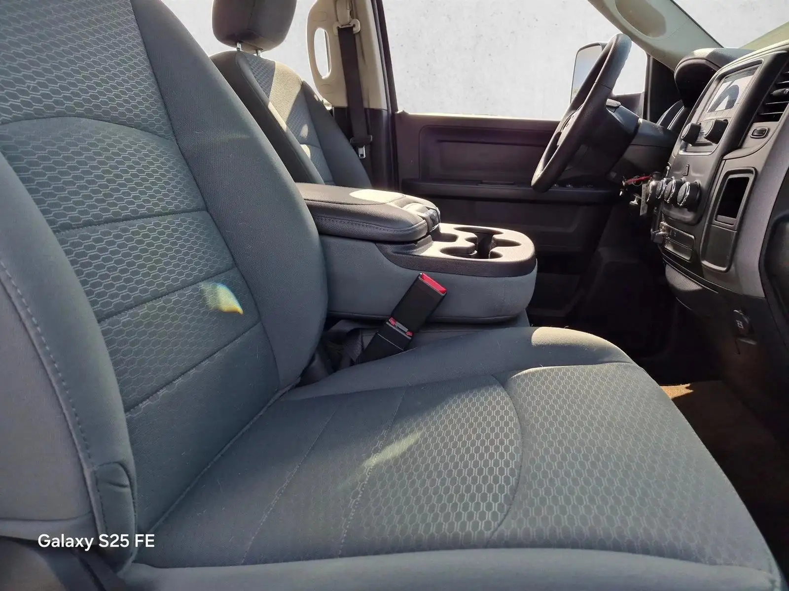 2016 RAM 1500 Tradesman Crew Cab 5'7's photo