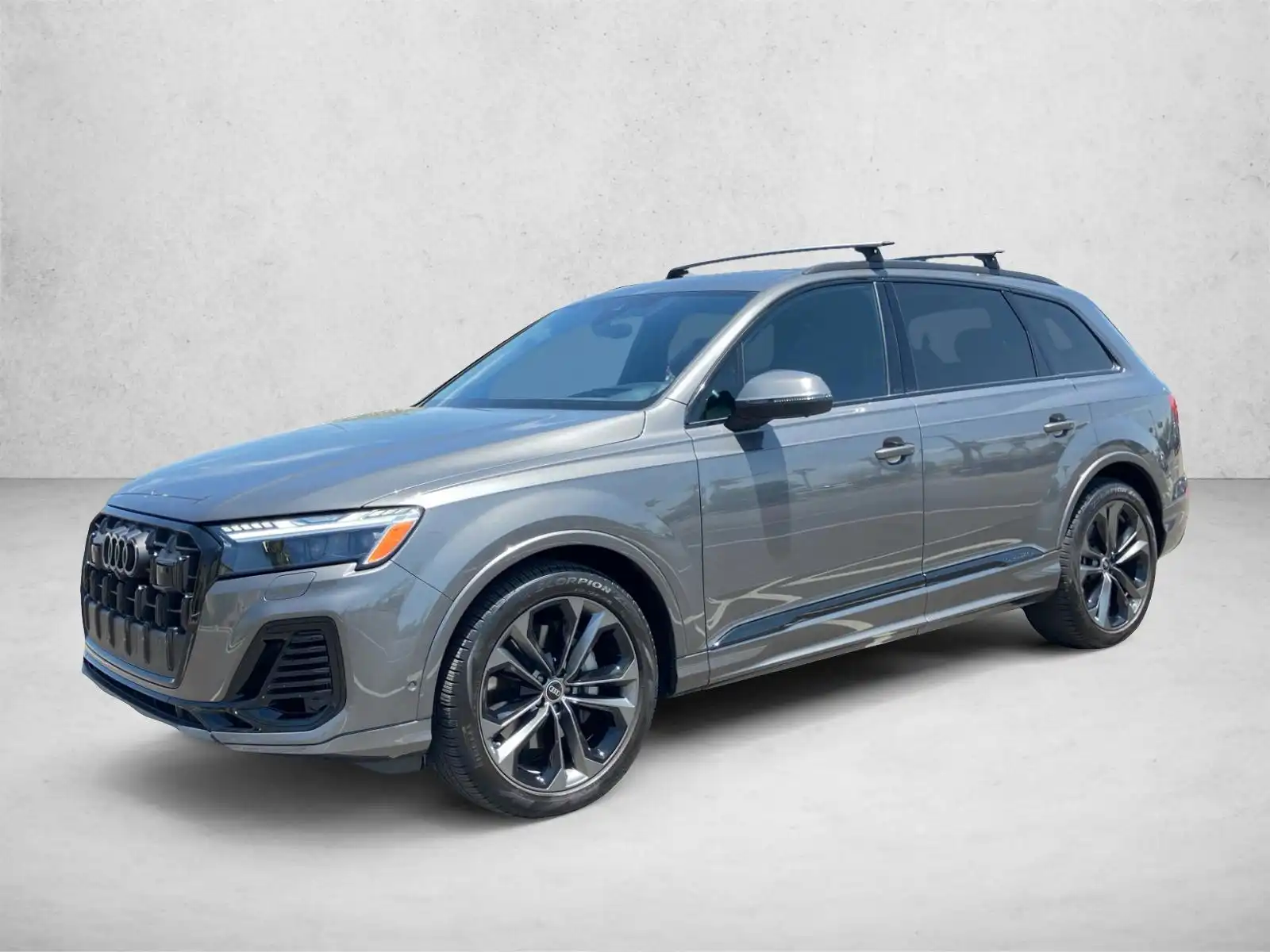 2025 Audi Q7 55 Prestige quattro Tiptronic's photo