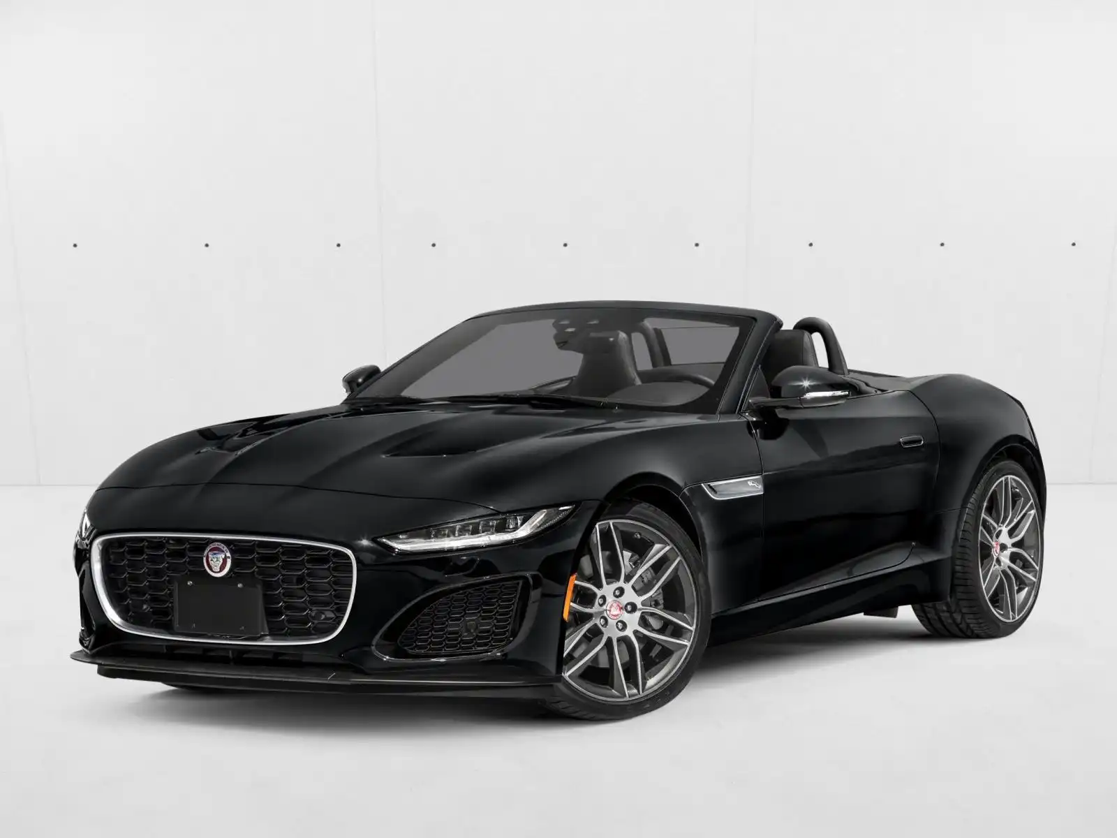 2021 Jaguar F-TYPE R Convertible's photo