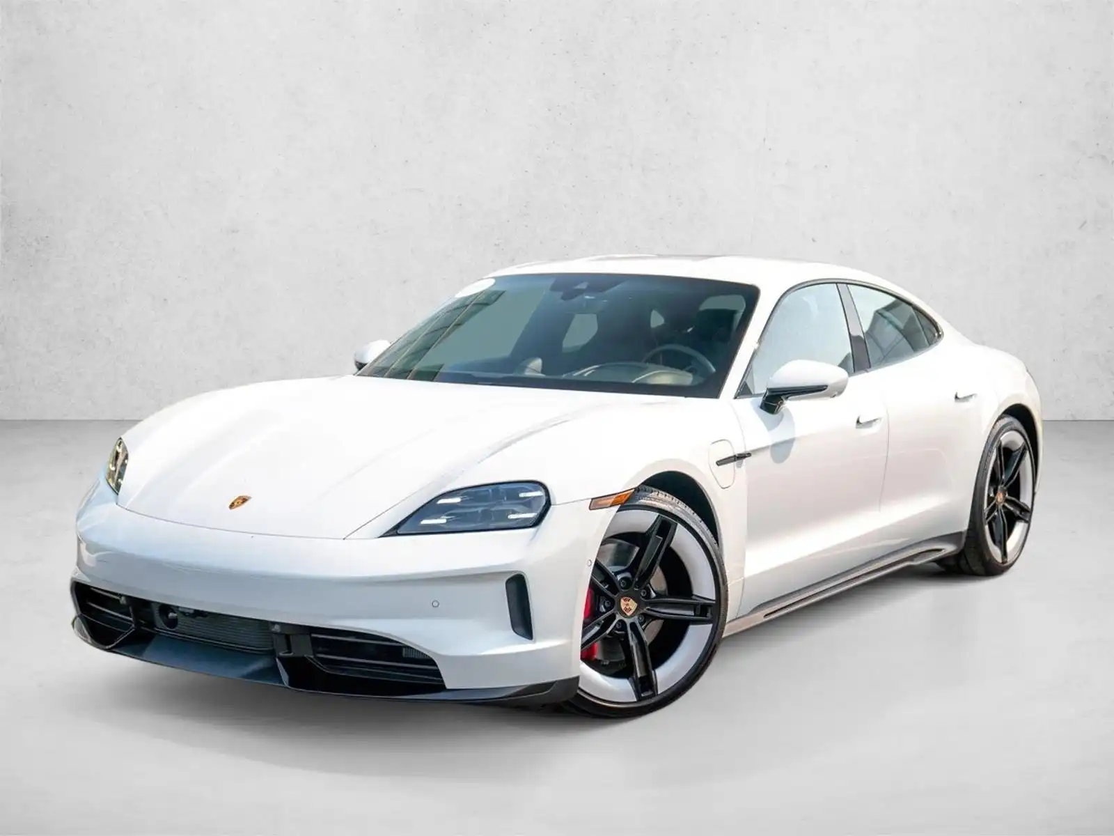 2025 Porsche Taycan 4S's photo