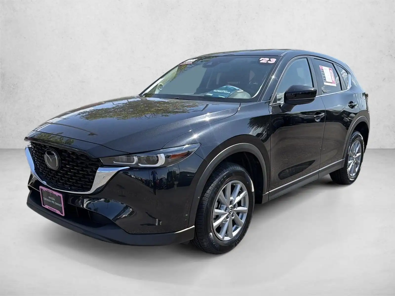 2023 Mazda CX-5 S Preferred package Auto AWD's photo