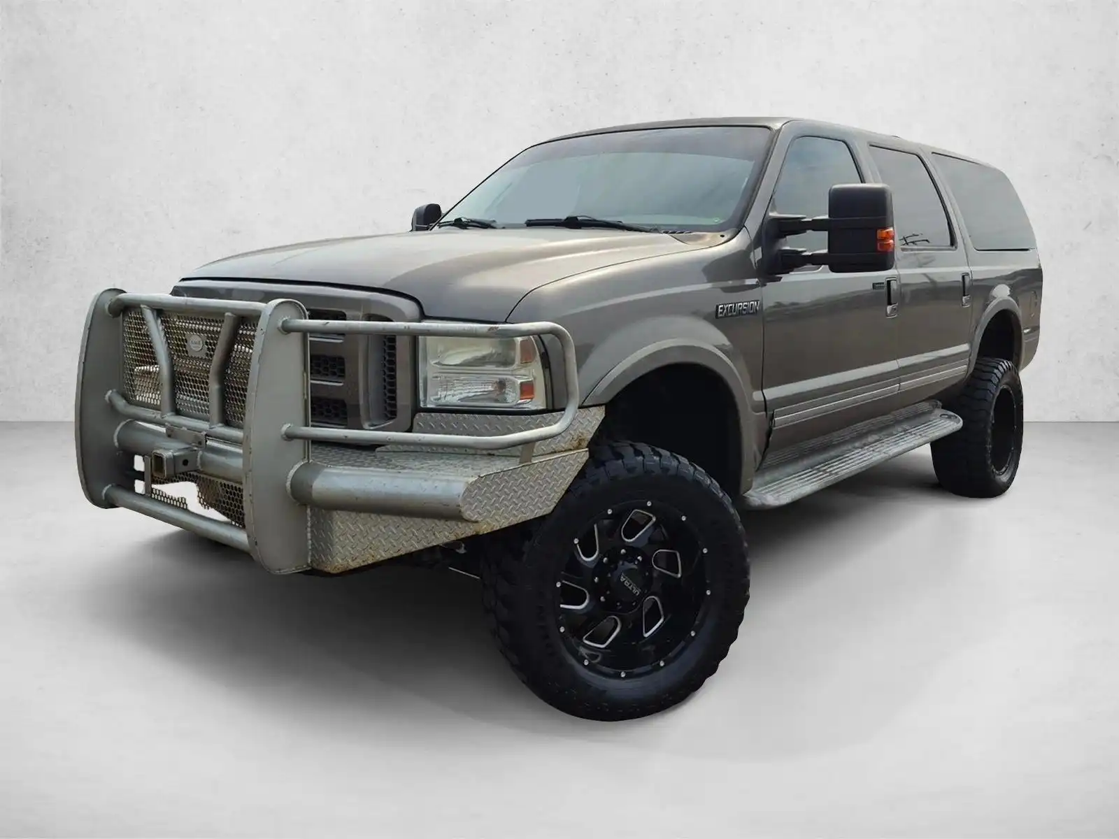 2005 Ford Excursion Limited 4X4 6.8L's photo