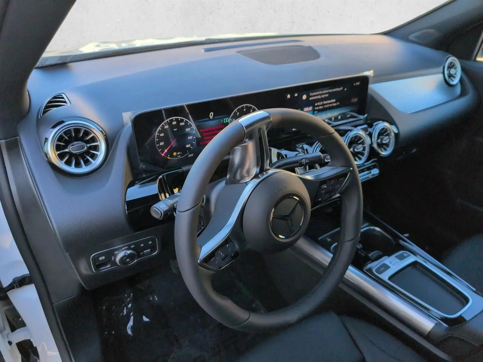 2026 Mercedes-Benz GLA GLA250 4MATIC photo 3