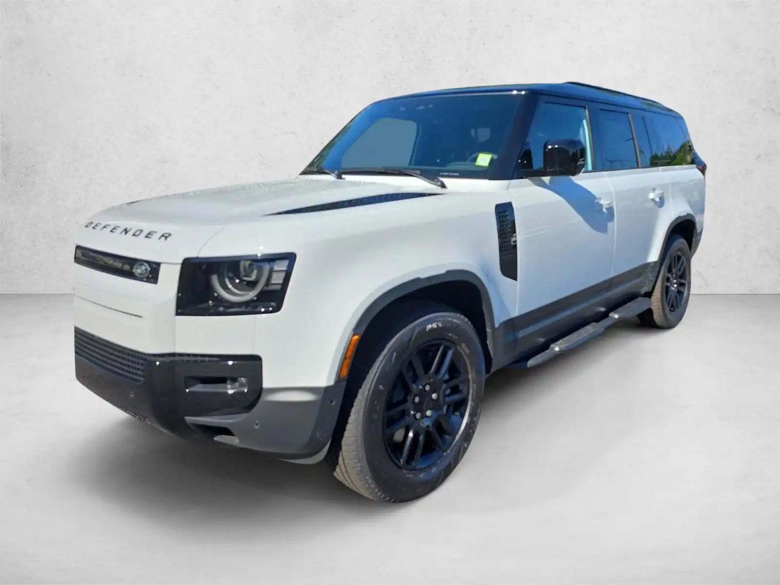 2026 Land Rover Defender 130 S P300's photo