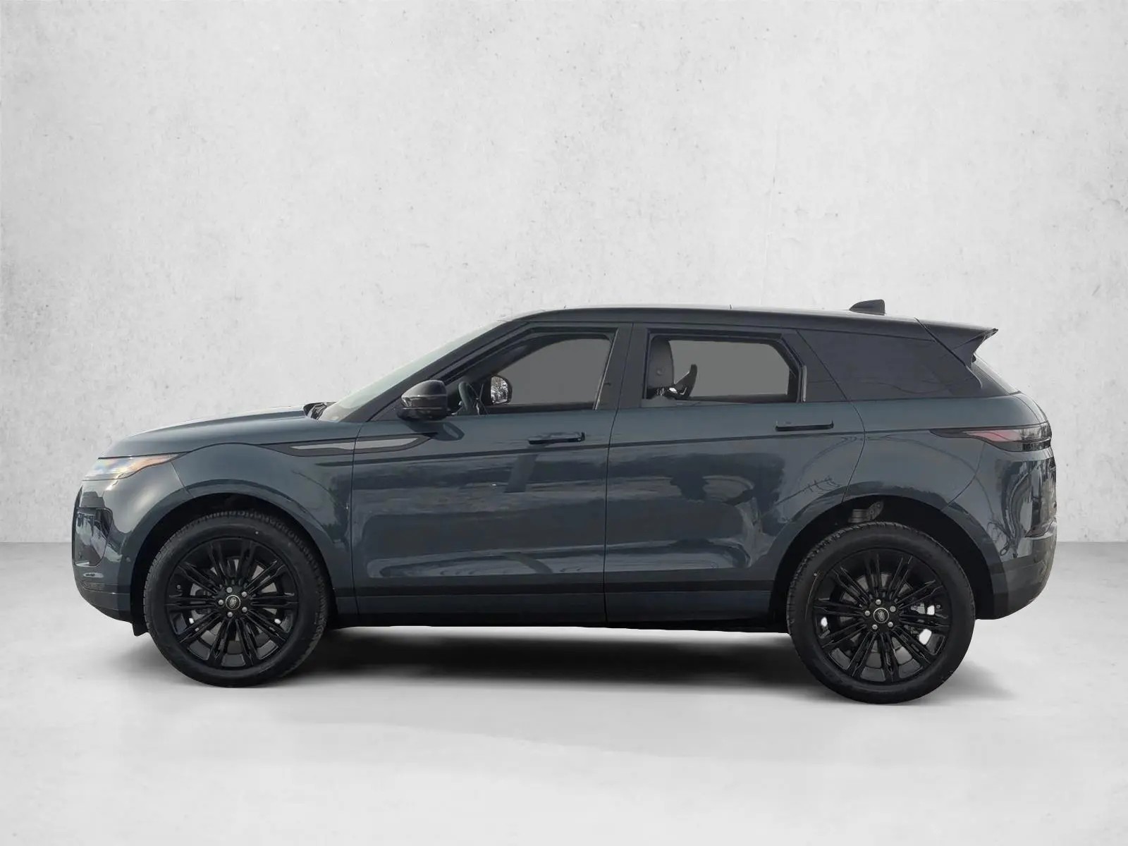 2026 Land Rover Range Rover Evoque S photo 5