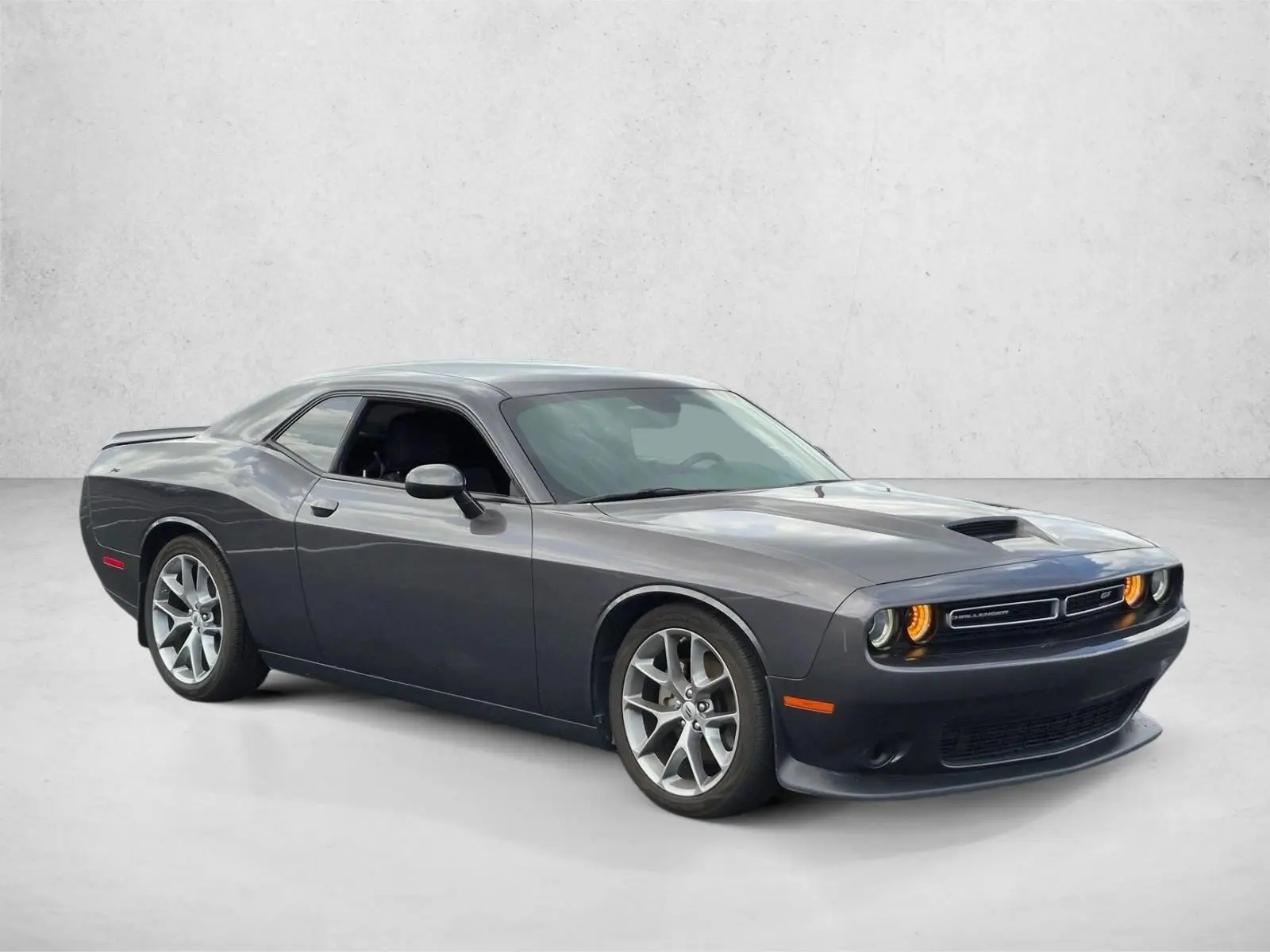2023 Dodge Challenger GT Auto photo 3