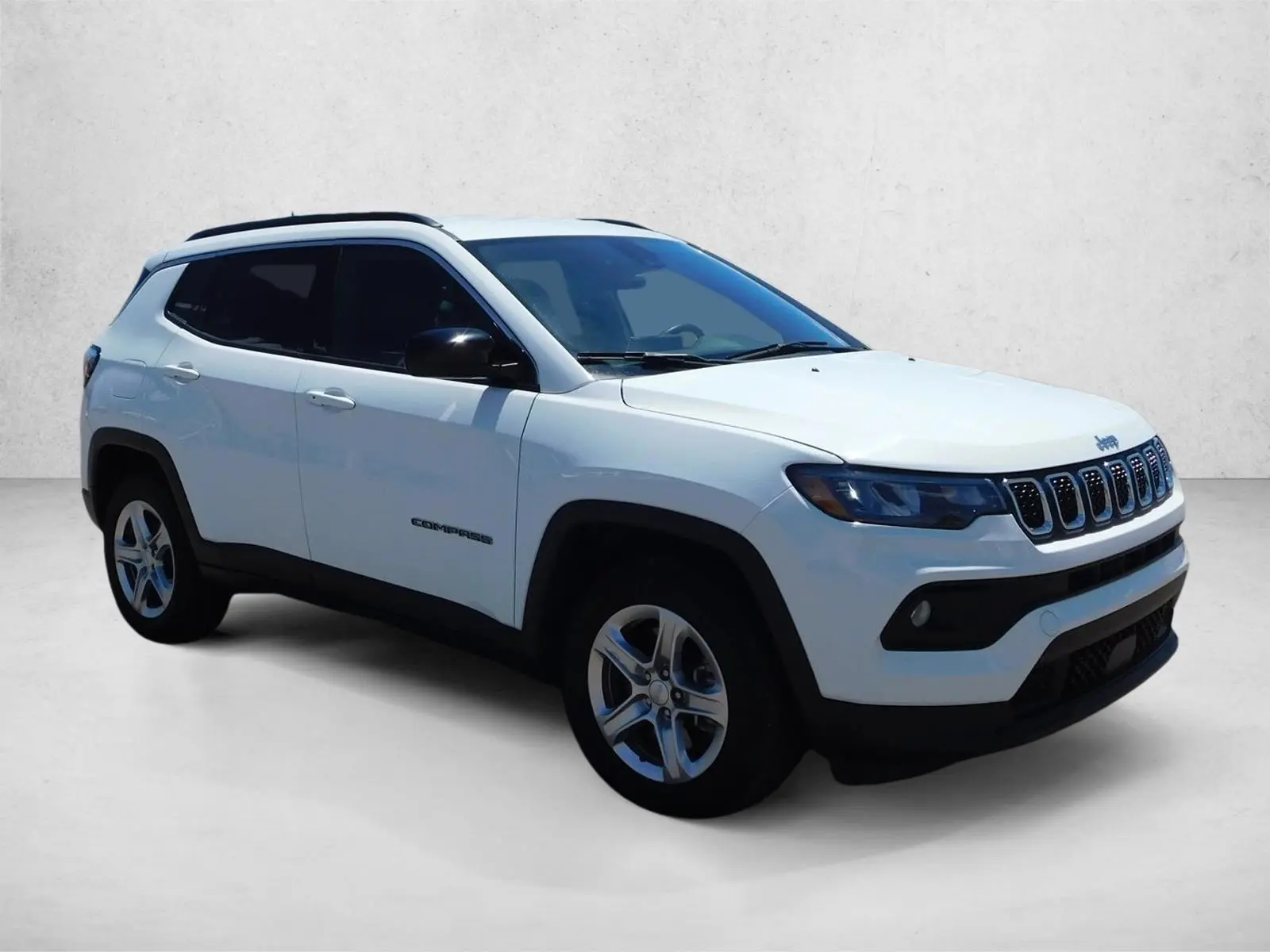 2024 Jeep Compass Latitude 4X4 photo 3
