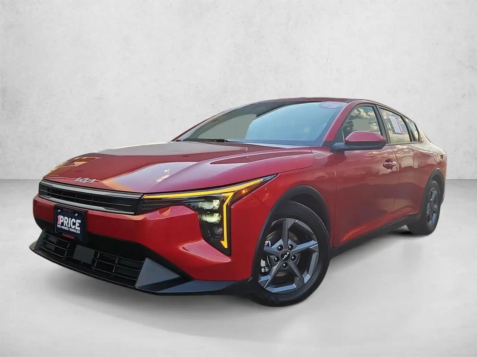 2025 Kia K4 LXS AT's photo